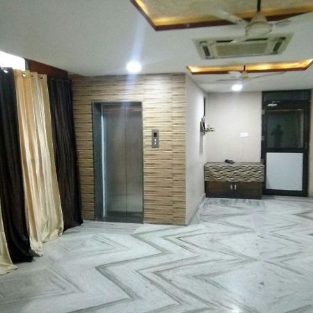 Hotel Shree Pushpak Raigarh エクステリア 写真