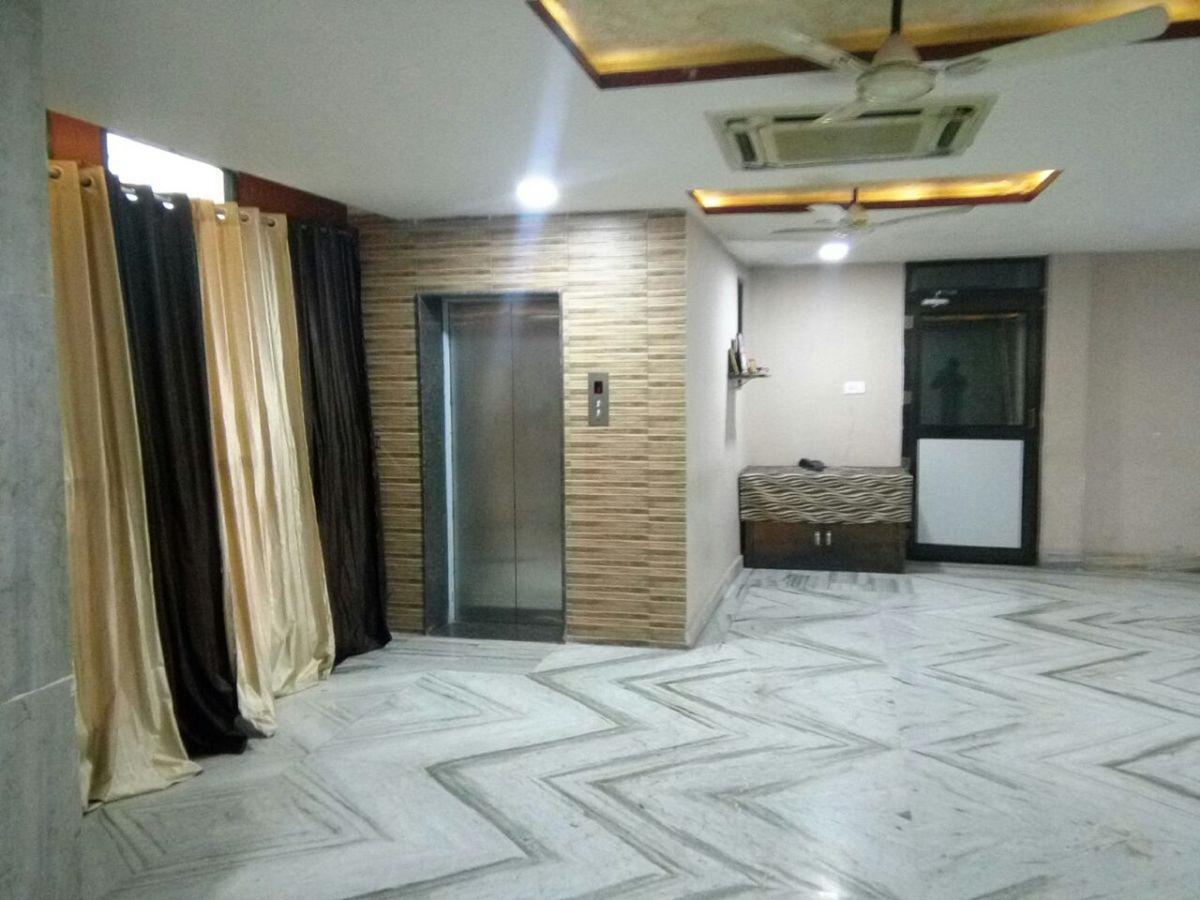 Hotel Shree Pushpak Raigarh エクステリア 写真