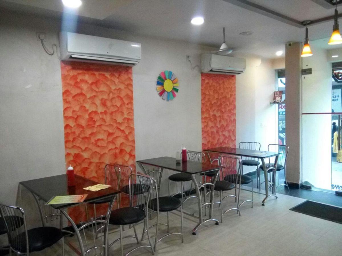 Hotel Shree Pushpak Raigarh エクステリア 写真